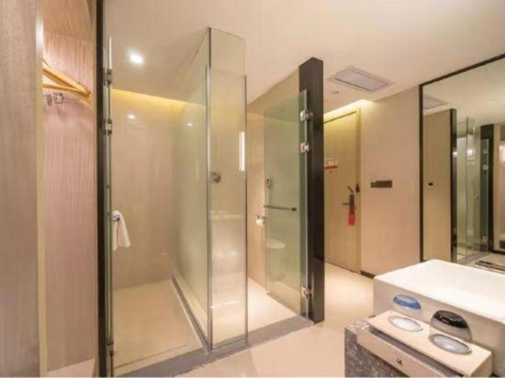Echarm Hotel Yangjiang Baili Plaza エクステリア 写真