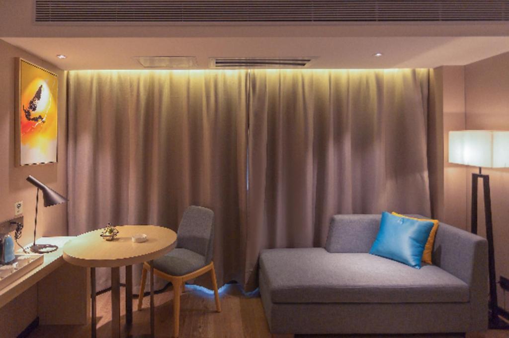 Echarm Hotel Yangjiang Baili Plaza エクステリア 写真