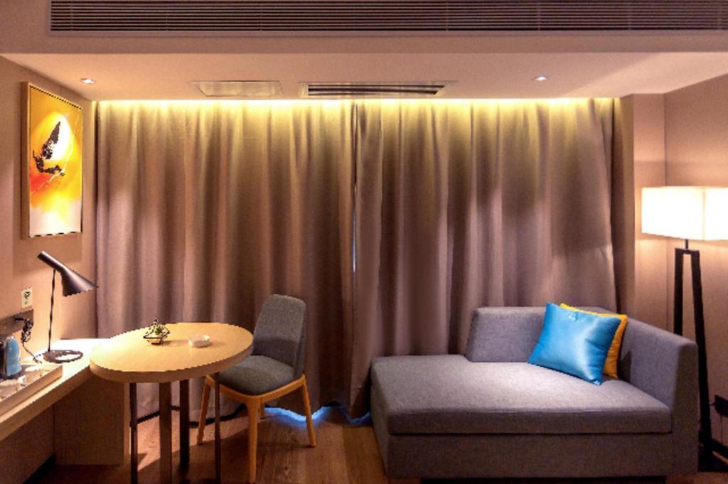 Echarm Hotel Yangjiang Baili Plaza エクステリア 写真